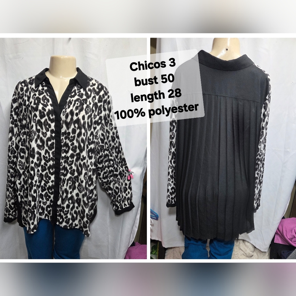 Chico's 3 Monochrome Leapord Print Print Button Down Shirt